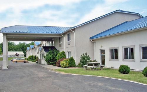 Western New Baltimore Hotel West Coxsackie