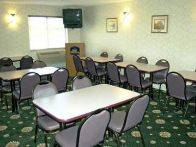 Western New Baltimore Hotel 3*