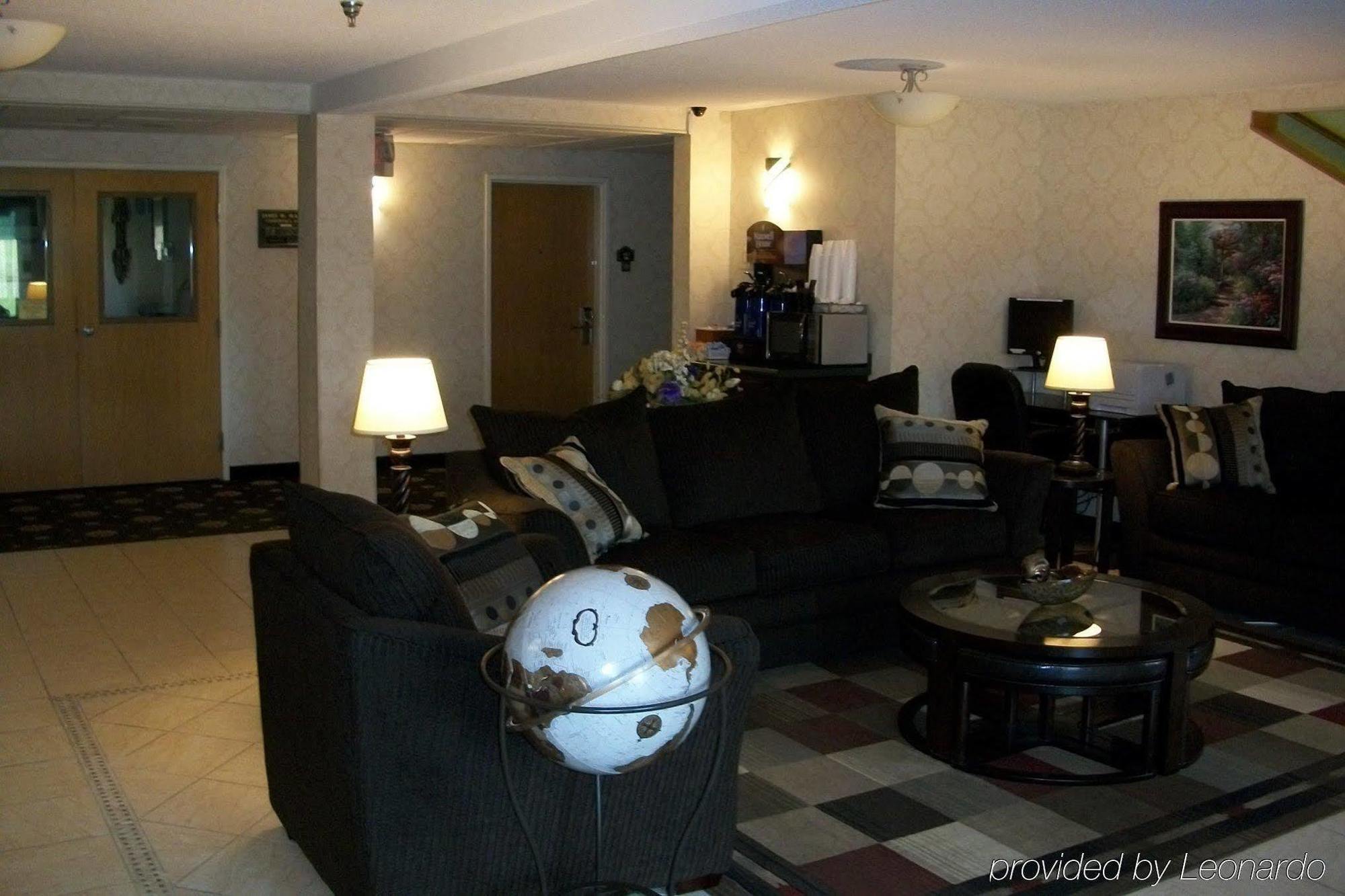 Western New Baltimore Hotel 3*